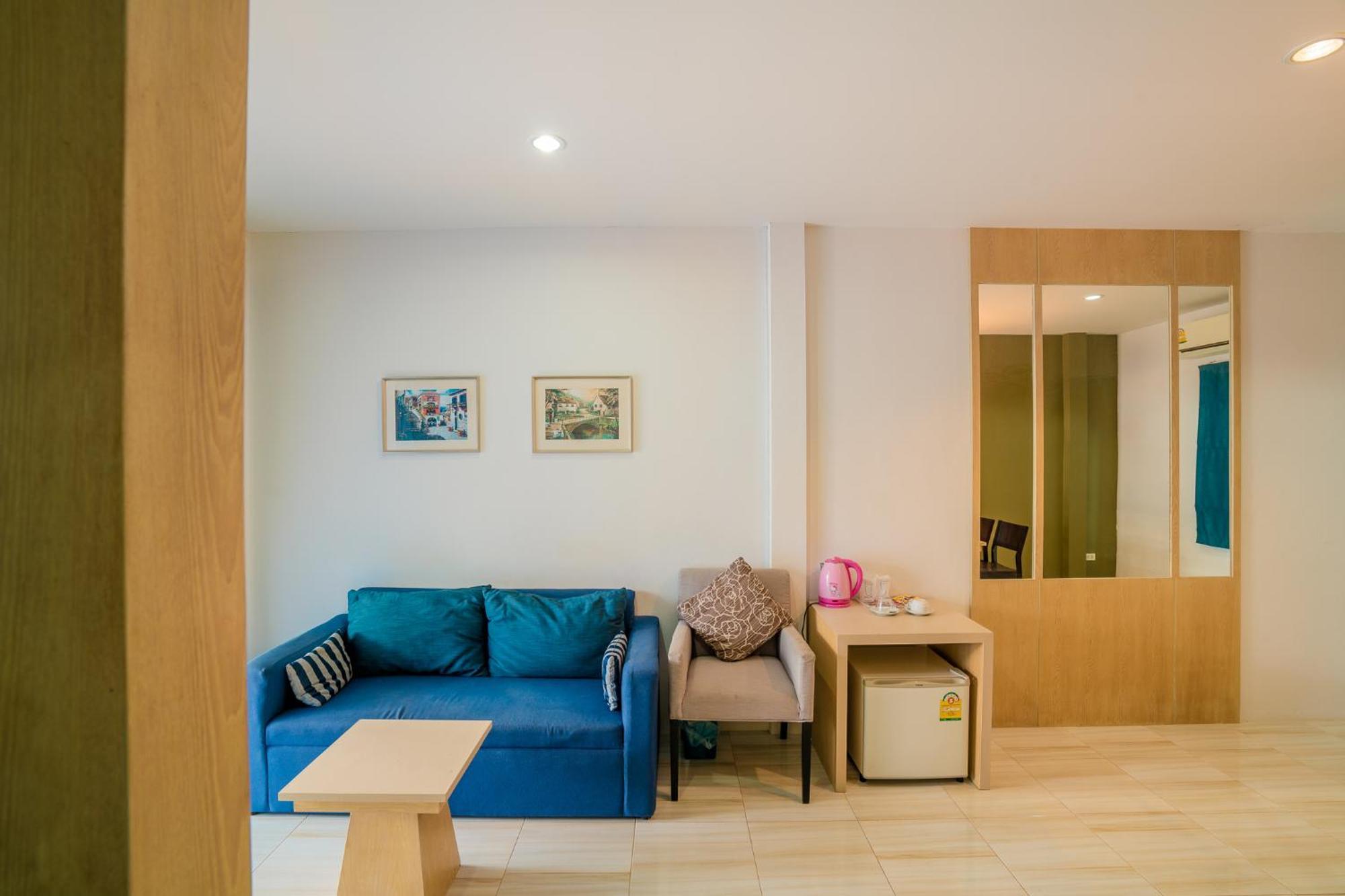 Paragon Hometel Surat Thani Bilik gambar